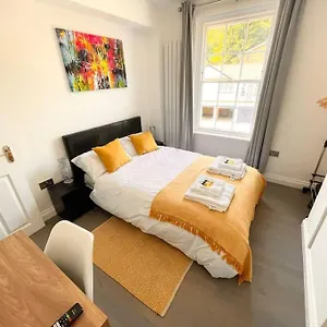 entire-apartment-hosted-by-pius.brighton-hotels-england.com/