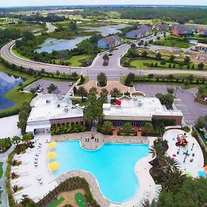 Stunning 5 Bd W/ Pool Close To 174 Holiday home